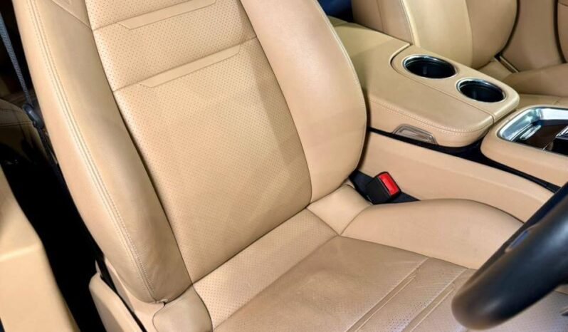 
								PORSCHE PANAMERA 4 | 10 YEARS EDITION full									