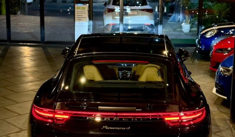 
								PORSCHE PANAMERA 4 | 10 YEARS EDITION full									