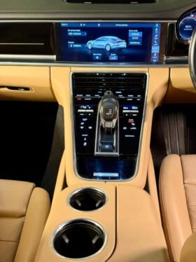 PORSCHE PANAMERA 4 | 10 YEARS EDITION