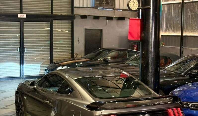 
								FORD MUSTANG GT 5.0 V8 full									