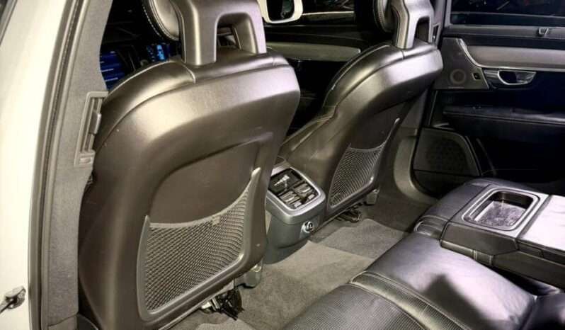 
								VOLVO V90 CROSS COUNTRY D5 full									