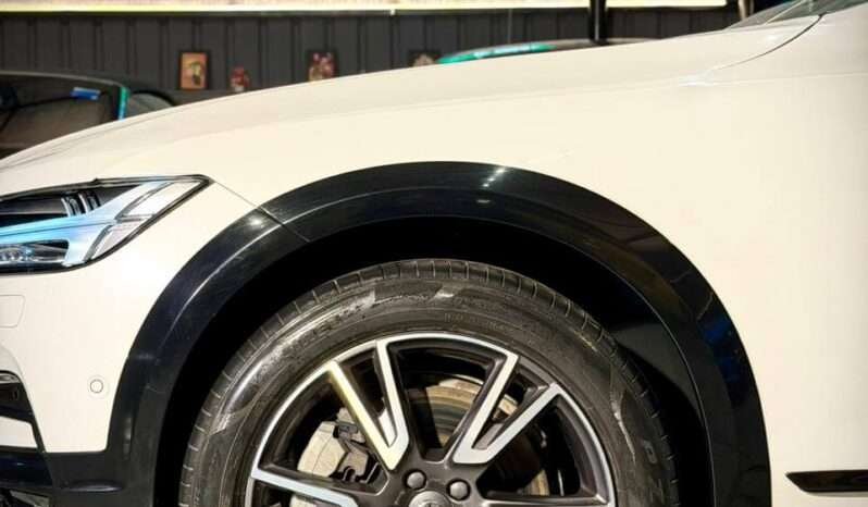 
								VOLVO V90 CROSS COUNTRY D5 full									