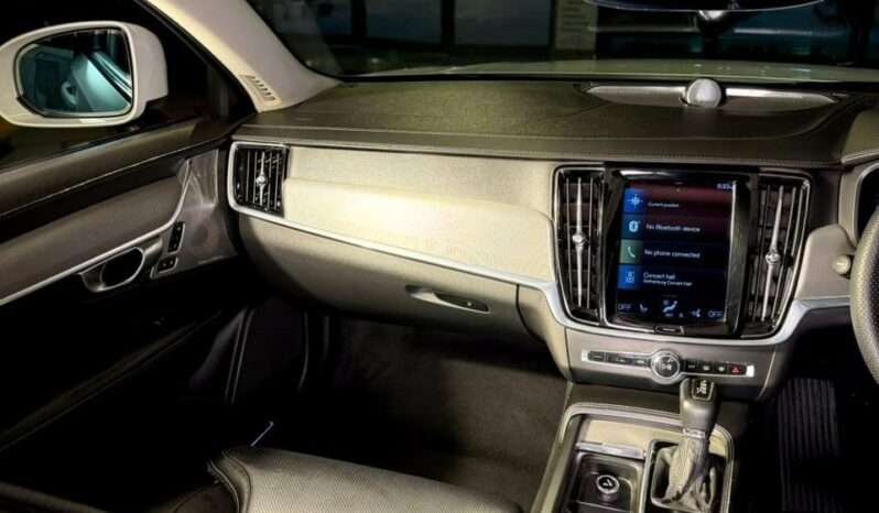 
								VOLVO V90 CROSS COUNTRY D5 full									