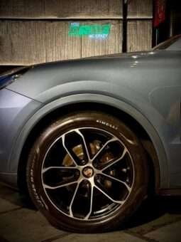 
										Porsche Cayenne 3.0 V6 full									