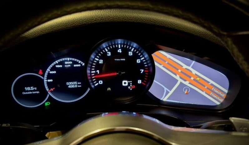 
								Porsche Cayenne 3.0 V6 full									