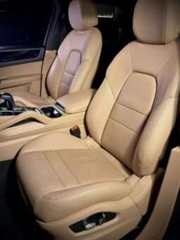 
										Porsche Cayenne 3.0 V6 full									