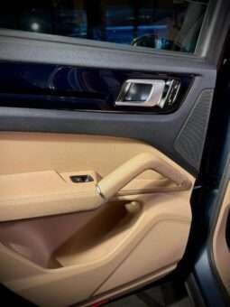 
										Porsche Cayenne 3.0 V6 full									