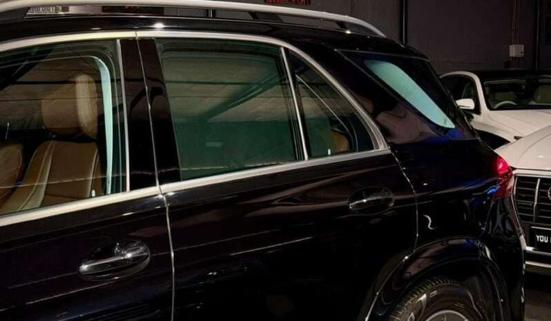 
								MERCEDES-BENZ GLE 300D EWB full									