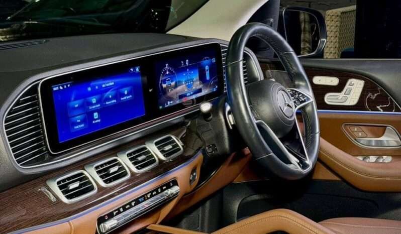 
								MERCEDES-BENZ GLE 300D EWB full									