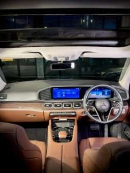 
										MERCEDES-BENZ GLE 300D EWB full									