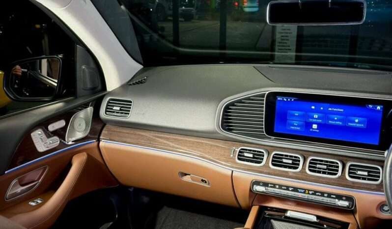 
								MERCEDES-BENZ GLE 300D EWB full									