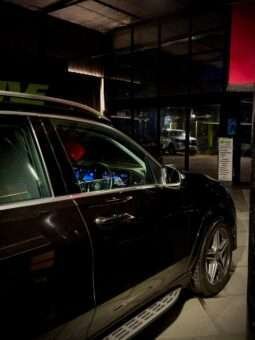 
										MERCEDES-BENZ GLE 300D EWB full									