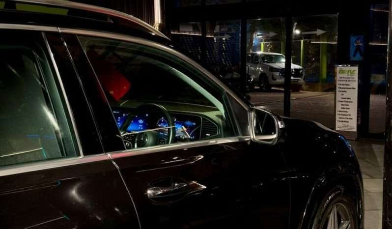 
								MERCEDES-BENZ GLE 300D EWB full									