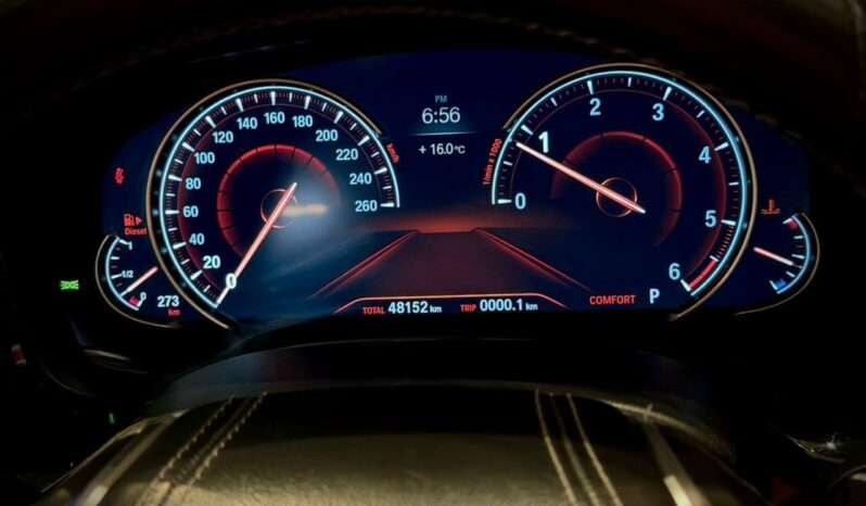 
								Bmw 520d Sportline full									