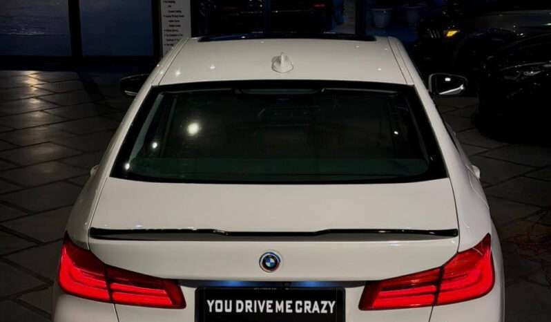 
								Bmw 520d Sportline full									