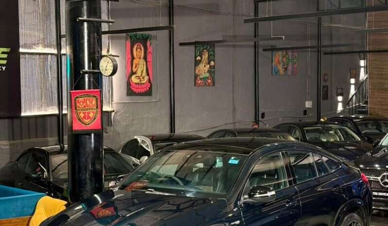 
								MERCEDES-BENZ GLE 53 AMG full									