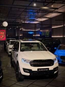 
										FORD ENDEAVOUR TITANIUM PLUS 3.2 full									