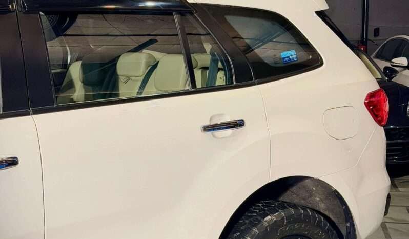 
								FORD ENDEAVOUR TITANIUM PLUS 3.2 full									