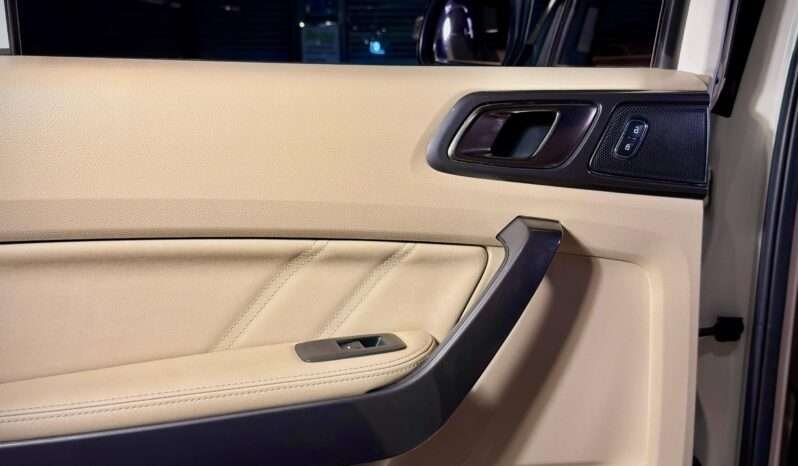 
								FORD ENDEAVOUR TITANIUM PLUS 3.2 full									