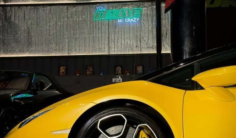 
								LAMBORGHINI HURACÁN LP 610-4 full									