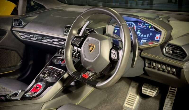 
								LAMBORGHINI HURACÁN LP 610-4 full									