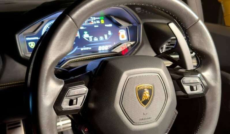 
								LAMBORGHINI HURACÁN LP 610-4 full									