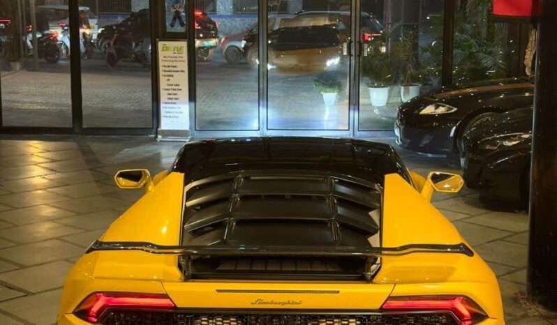 
								LAMBORGHINI HURACÁN LP 610-4 full									