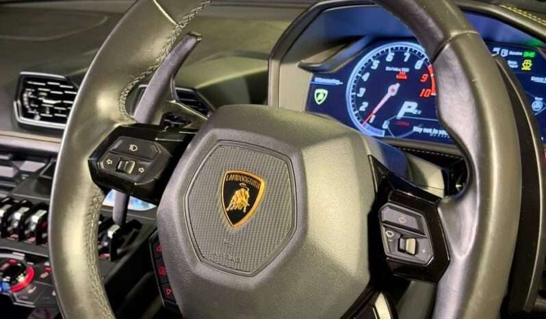 
								LAMBORGHINI HURACÁN LP 610-4 full									