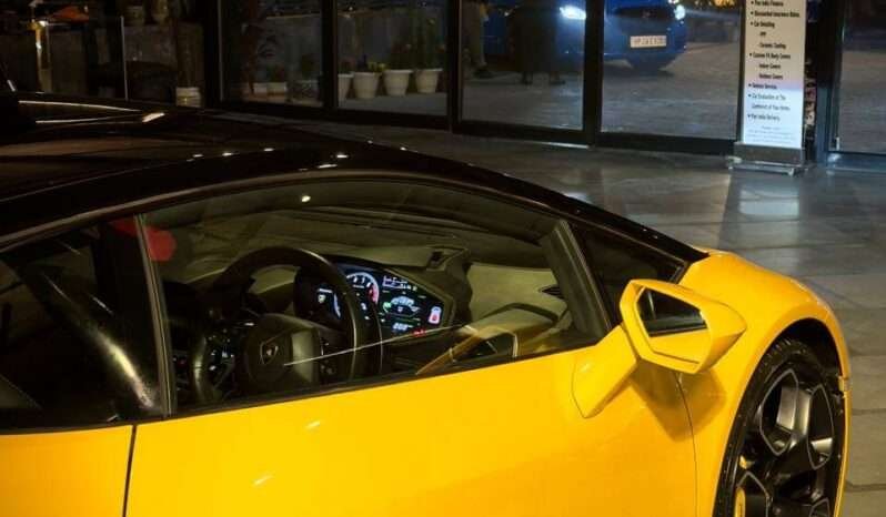 
								LAMBORGHINI HURACÁN LP 610-4 full									