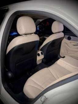 
										Mercedes-Benz C class (C200) full									