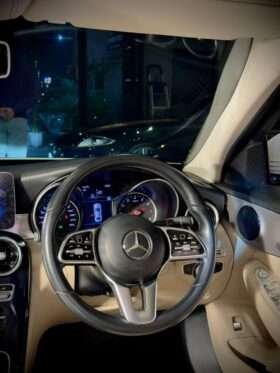 Mercedes-Benz C class (C200)