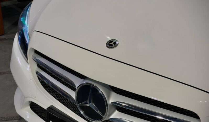 
								Mercedes-Benz C class (C200) full									