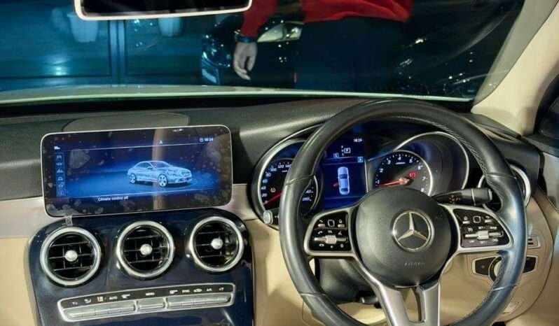 
								Mercedes-Benz C class (C200) full									