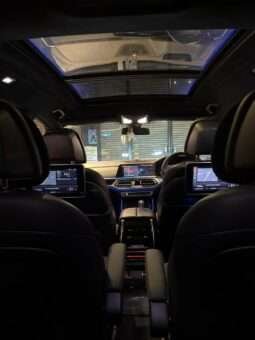 
										BMW X7 40i M SPORT full									