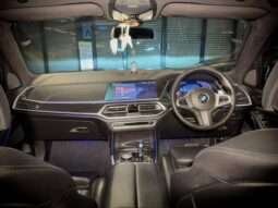 
										BMW X7 40i M SPORT full									