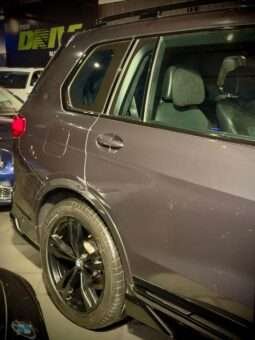 
										BMW X7 40i M SPORT full									