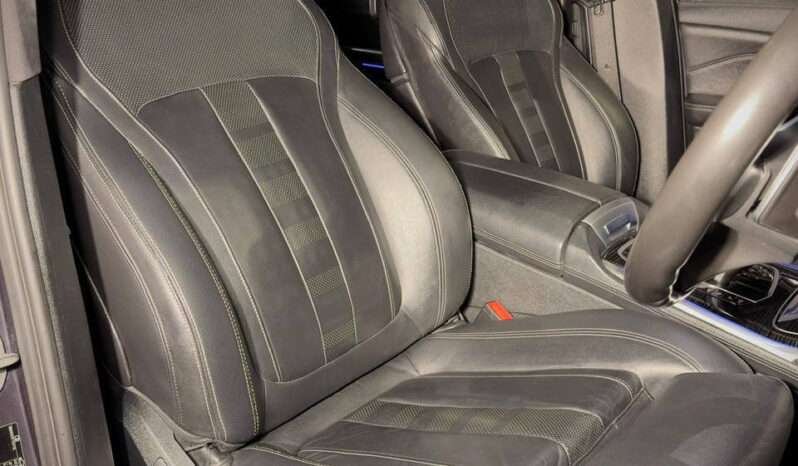 
								BMW X7 40i M SPORT full									