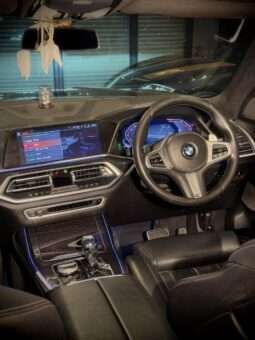
										BMW X7 40i M SPORT full									