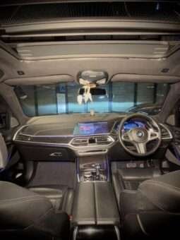 
										BMW X7 40i M SPORT full									