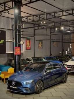 
										Mercedes-Benz A 35 AMG 4MATIC Limousine full									