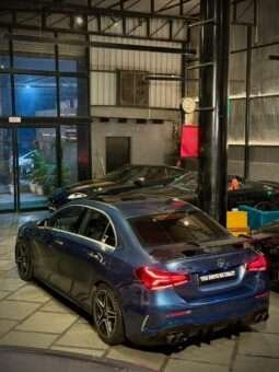 
										Mercedes-Benz A 35 AMG 4MATIC Limousine full									