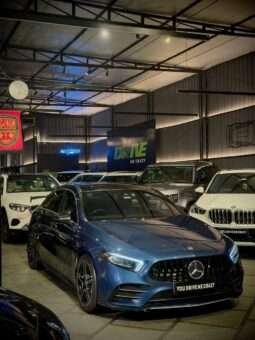 
										Mercedes-Benz A 35 AMG 4MATIC Limousine full									