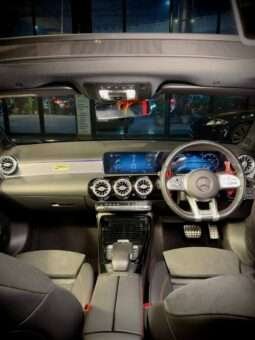 
										Mercedes-Benz A 35 AMG 4MATIC Limousine full									