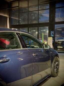 
										Mercedes-Benz A 35 AMG 4MATIC Limousine full									