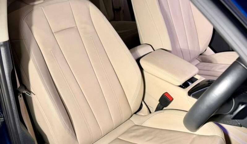 
								AUDI A4 40 TFSI TECHNOLOGY full									