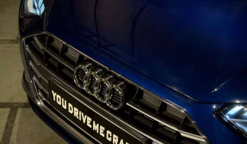 
								AUDI A4 40 TFSI TECHNOLOGY full									