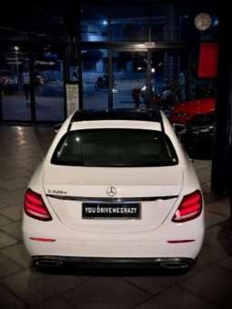 
										Mercedes-Benz E class E220d full									