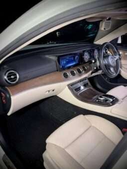 
										Mercedes-Benz E class E220d full									