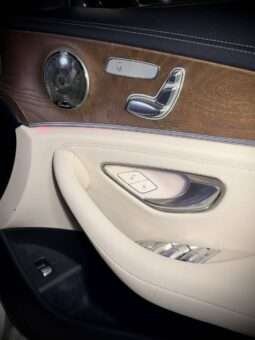 
										Mercedes-Benz E class E220d full									