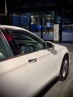 
										Mercedes-Benz E class E220d full									